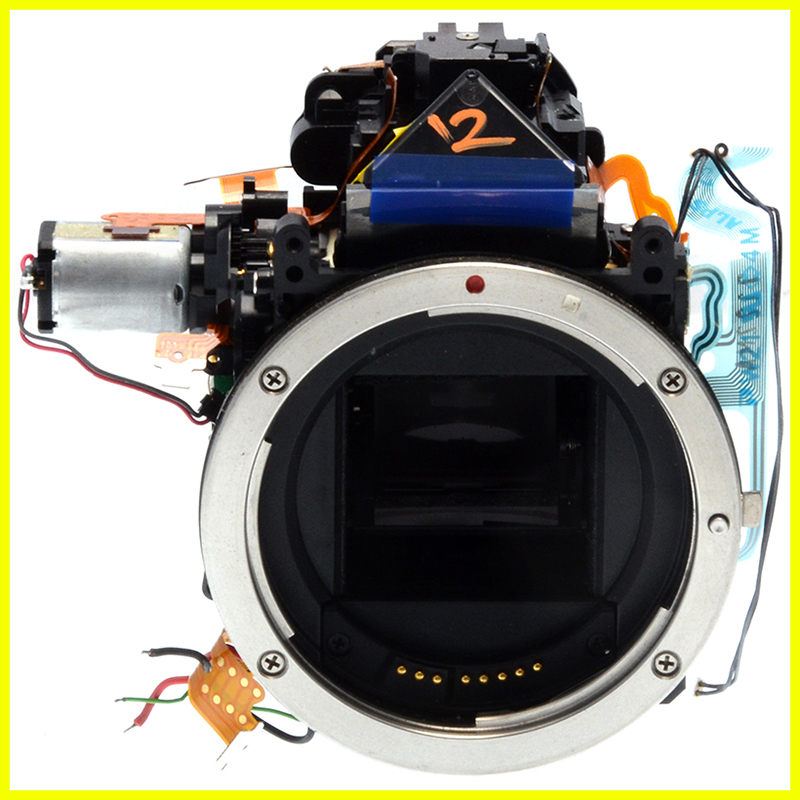 Canon EOS 400D mirror box vista frontale