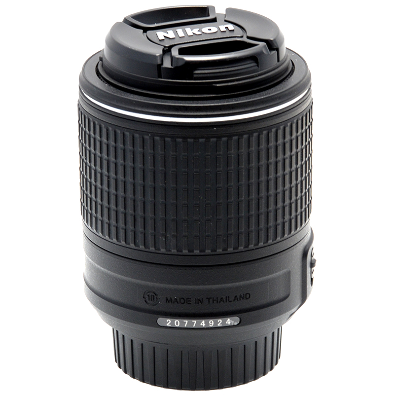 Nikon AF-S Nikkor 55-200mm f/4-5.6 G ED VR II DX Obiettivo Teleobiettivo Zoom 9 Nikon 55-200mm VR II dettaglio 3