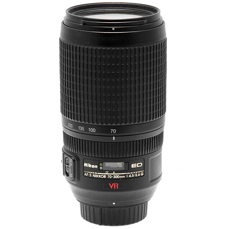 Nikon 70-300mm vista laterale