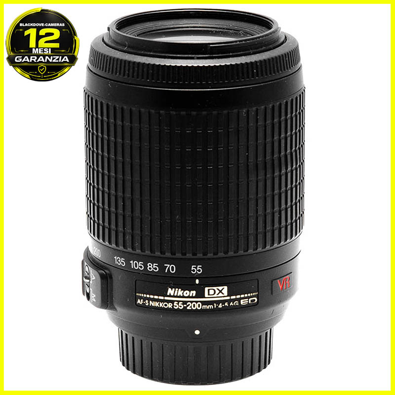 Nikon AF-S DX 55-200mm VR vista frontale