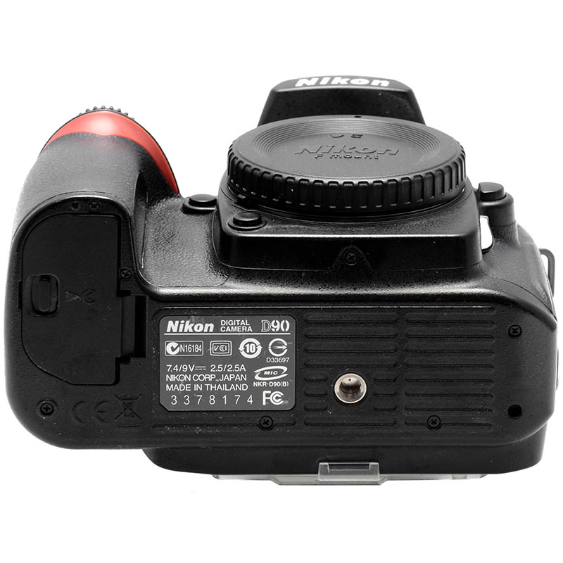 Nikon D90 dettaglio 4