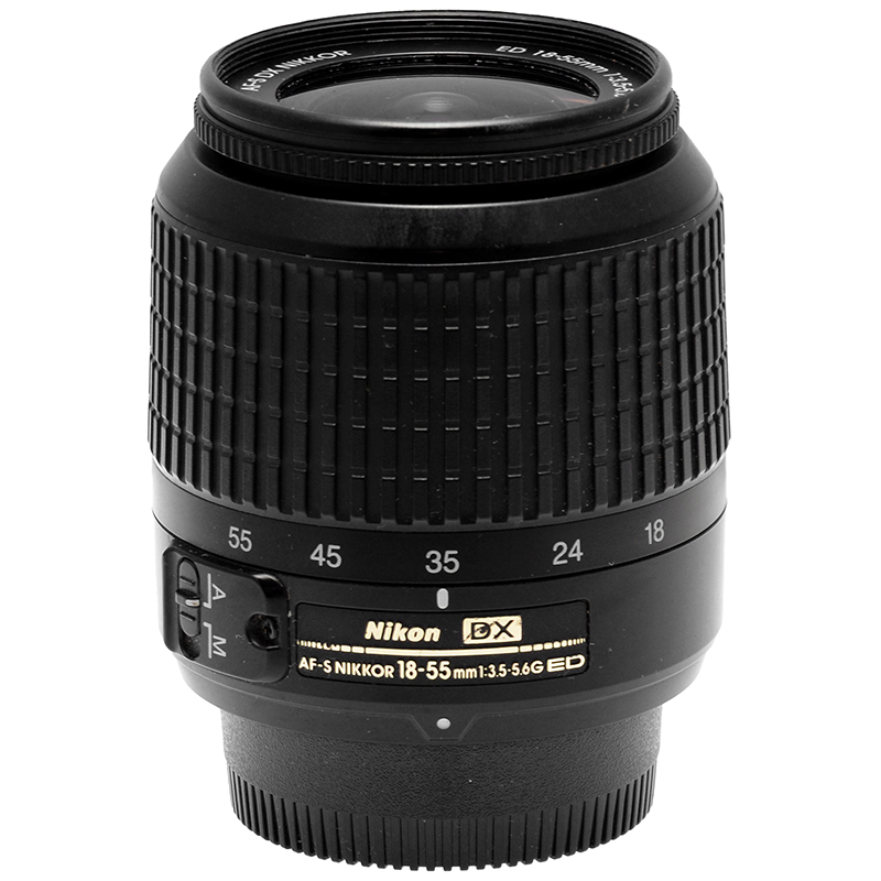 Nikon 18-55mm DX dettaglio 1