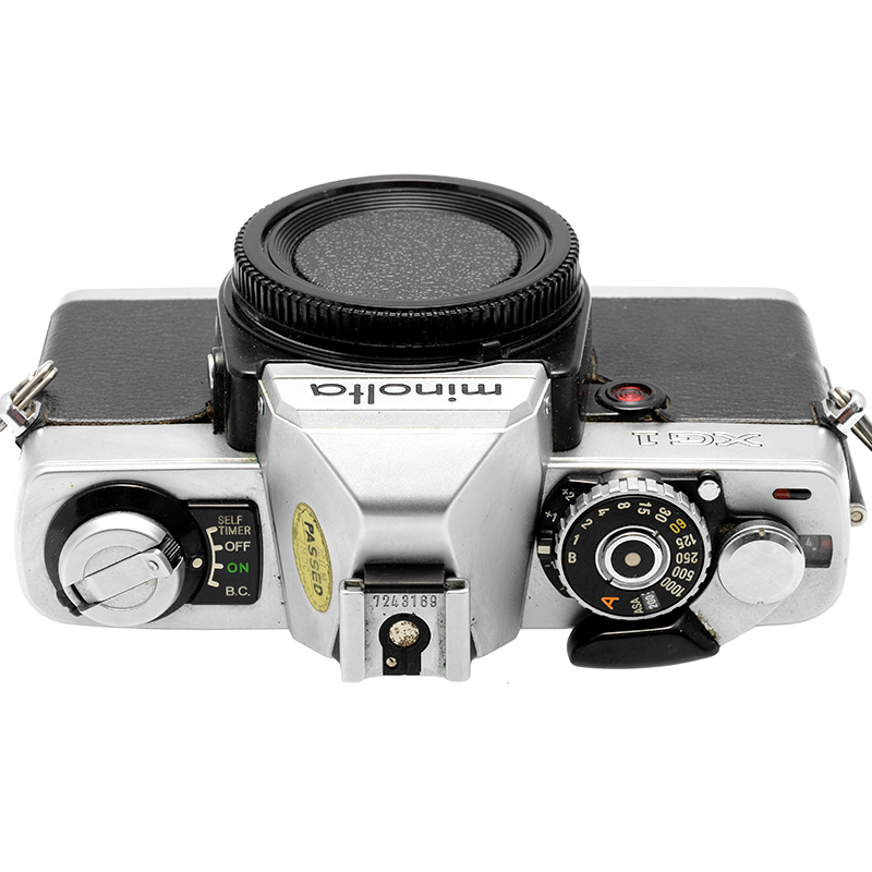 Minolta XG‑1 silver Fotocamera reflex 35mm analogica con otturatore elettronico 11 Minolta XG-1 dettaglio 3