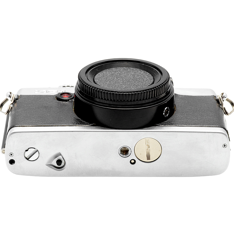 Minolta XG‑1 silver Fotocamera reflex 35mm analogica con otturatore elettronico 12 Minolta XG-1 dettaglio 4