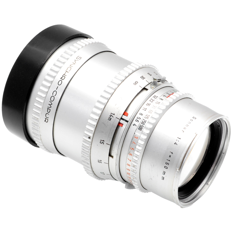 Carl Zeiss Sonnar 150mm. f/4 Silver Tele obiettivo per fotocamere Hasselblad V 9 Carl Zeiss Sonnar 150mm f/4 Silver dettaglio 2