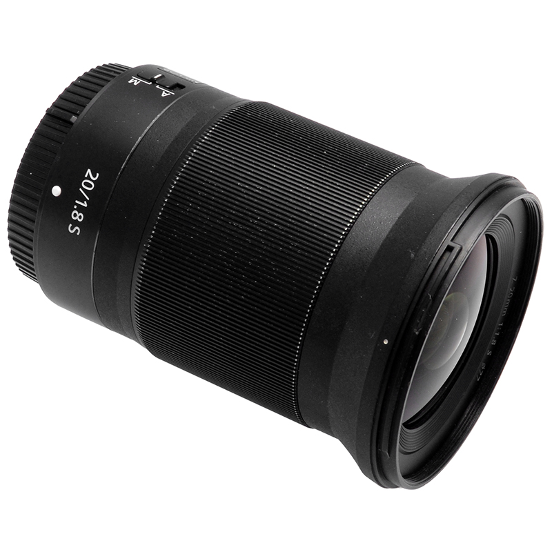 Nikon NIKKOR Z 20mm f/1.8 S dettaglio 2