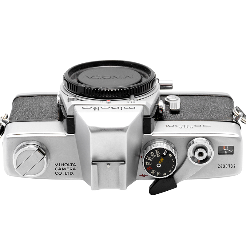 Minolta SRT-101 Silver Reflex 35mm Analogica Meccanica Fotocamera Ottima 11 Minolta SRT-101 Silver dettaglio 3
