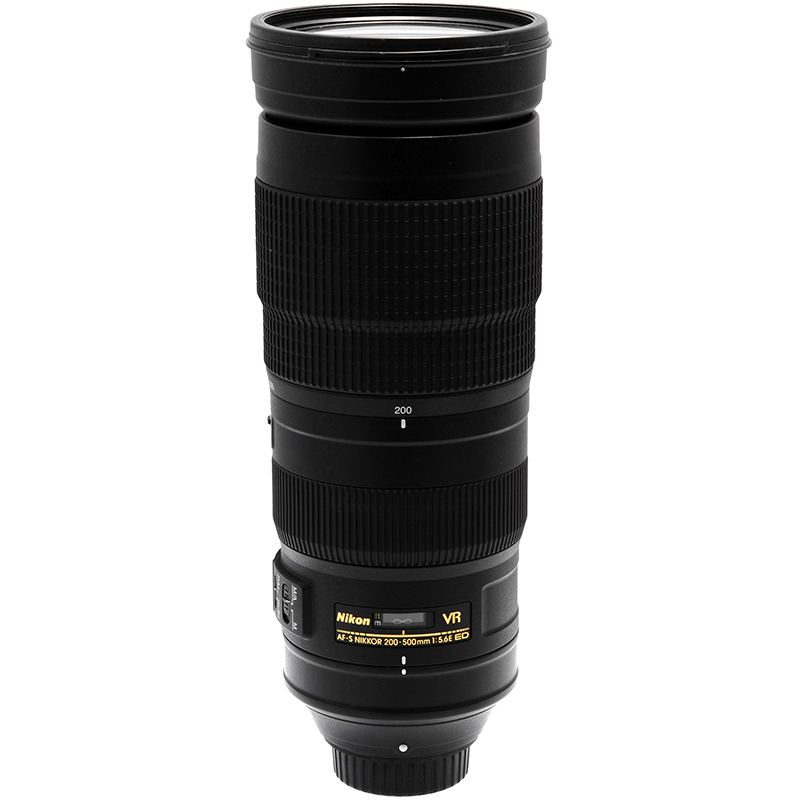 Nikon 200-500mm f/5.6E ED VR dettaglio 1